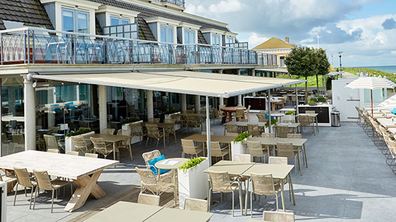 zu der Großflächenbeschattung Bildquelle: markilux GmbH + Co. KG